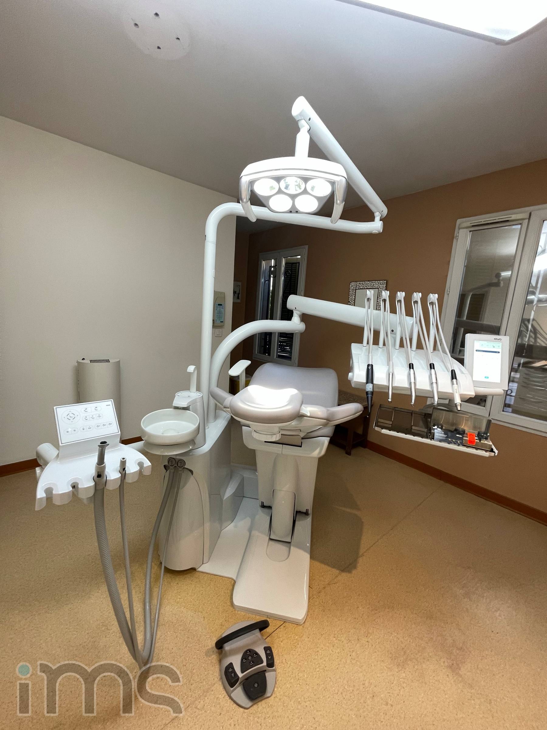 Fauteuil KaVo uniQa au LUC EN PROVENCE (83)