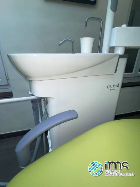 Fauteuil BELMONT CLESTA eIII avec pompe hydraulique (silence, longévité, douceur des mouvements), repose-nuque double-articulation, mouvements du fauteuil, positions programmées et retour à zéro.